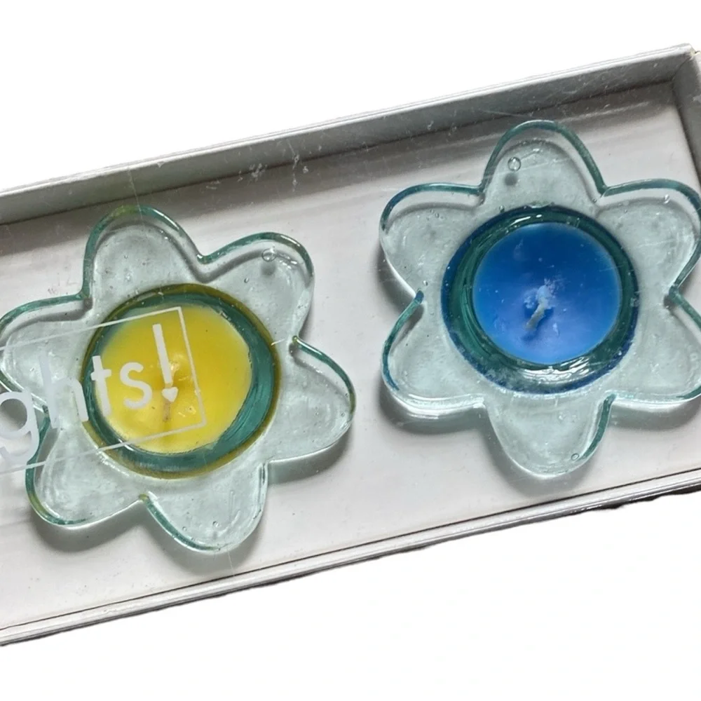 Crate & Barrel NEW Little Lights - Primary colors Poppy Candles Set of 4